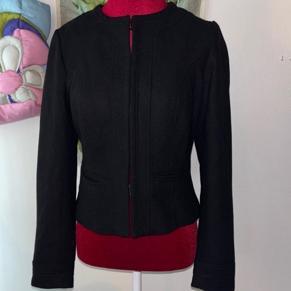 Cynthia Rowley Black Blazer with Structured Lines - Picture 1 of 11